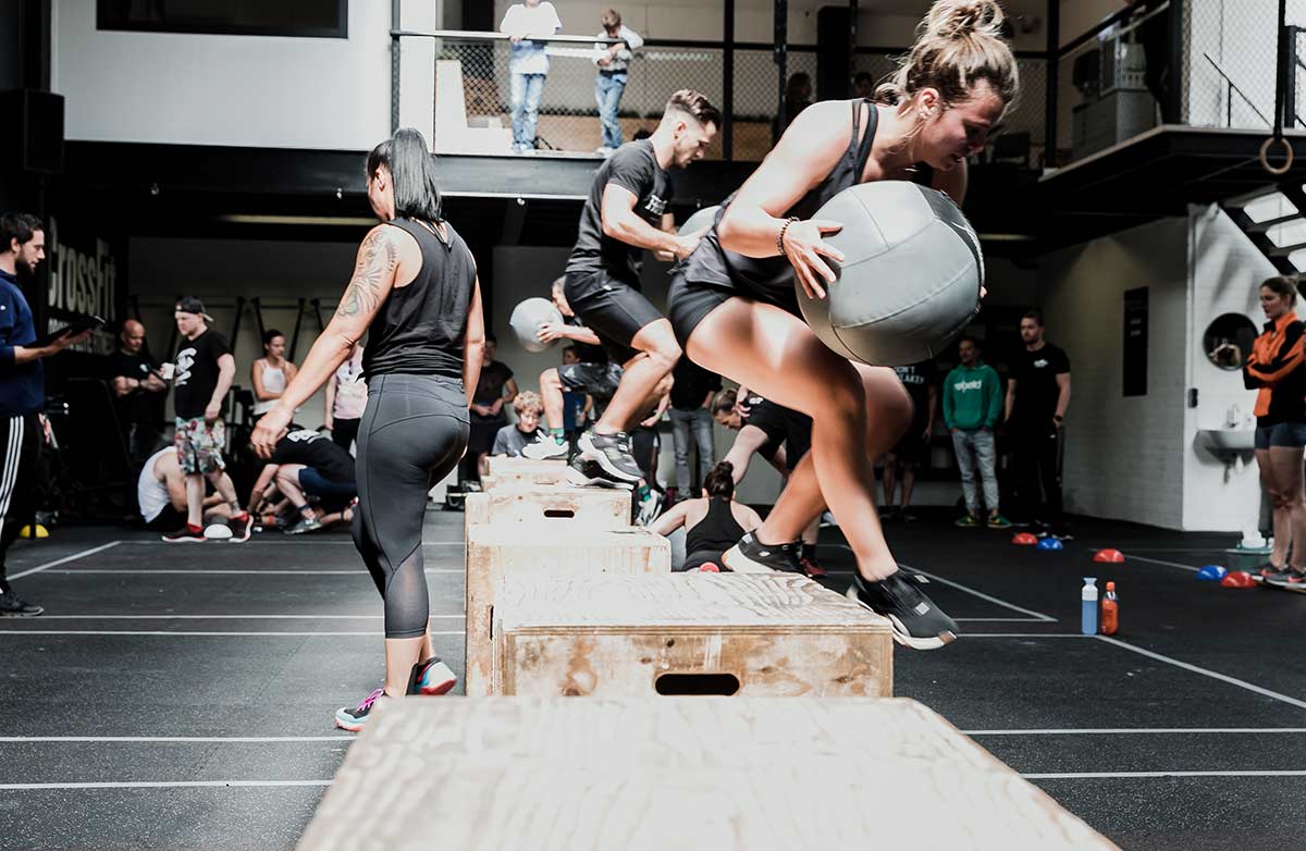 Het ontstaan van CrossFit; de sport, het bedrijf, de affiliates en de games.